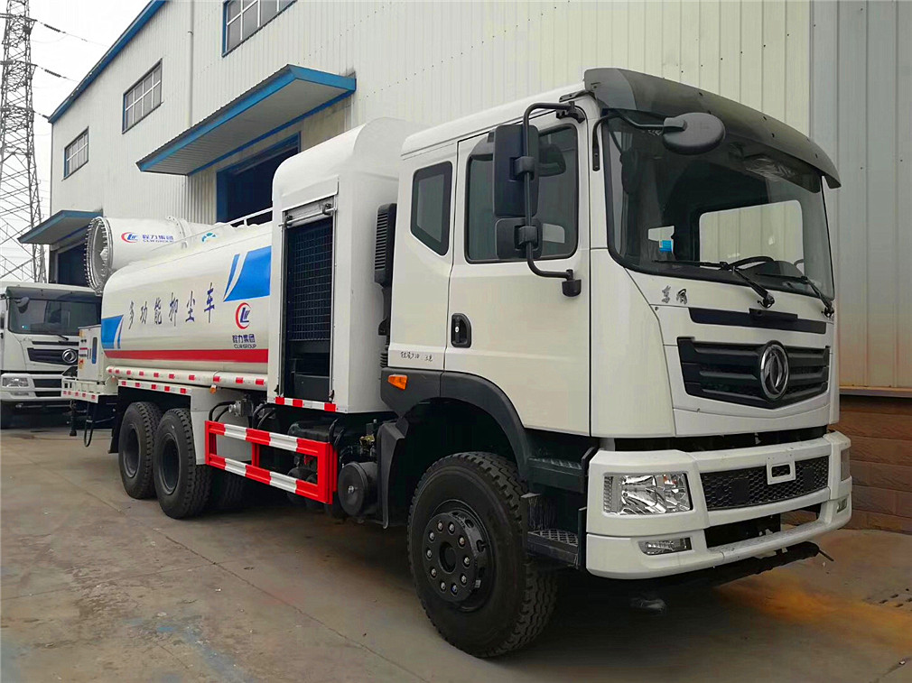 东风T5后双桥雾炮车05