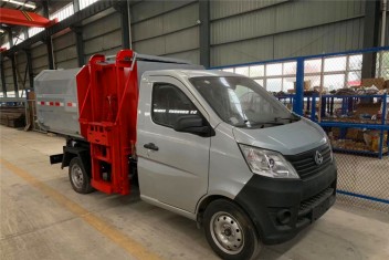 3方长安挂桶式垃圾车