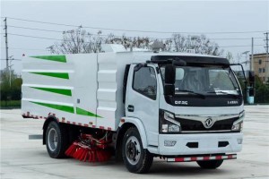 东风7方（2.5水4.5尘）道路清扫车